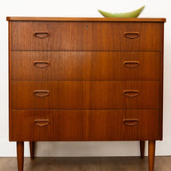 4-DRAWER DRESSER