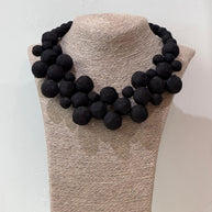 COLLAR SEDA CHEFREN NEGRO