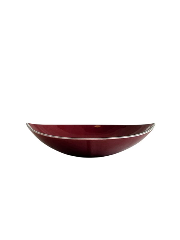 RED AND GREY CERAMIC CENTREPIECE