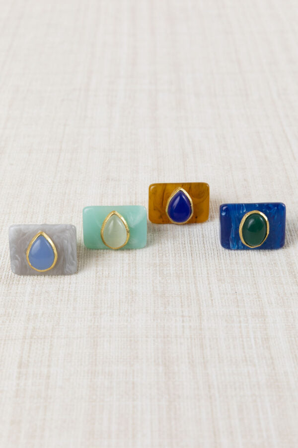 ANILLO RESINA Y PIEDRA DURA