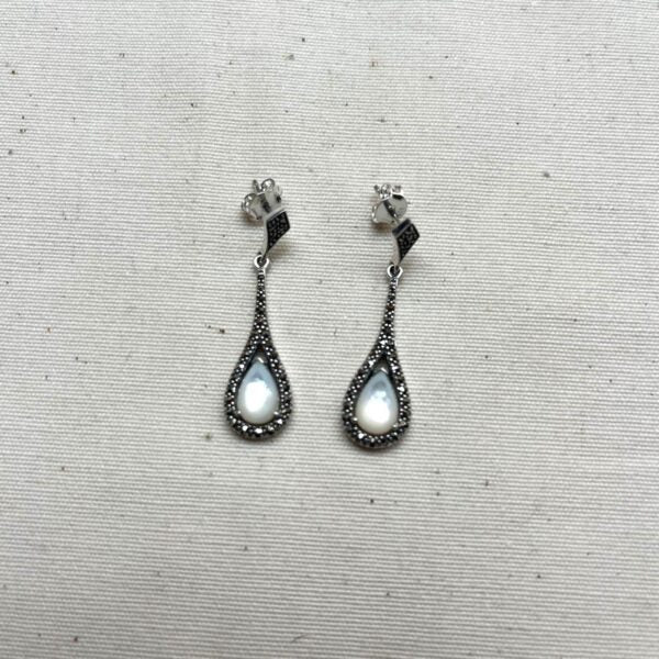 PENDIENTES NÁCAR CABUCHON