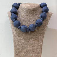 COLLAR SEDA LINH AZUL