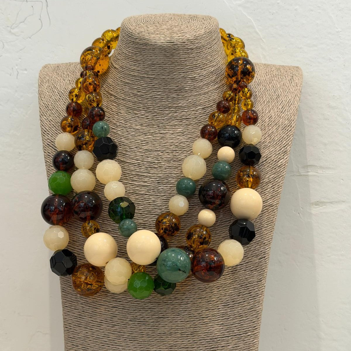COLLAR BACCO VERDE Y MARFIL