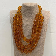 COLLAR FACETADO CARAMELO