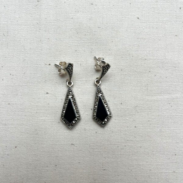 PENDIENTES TRIANGLE ONIX