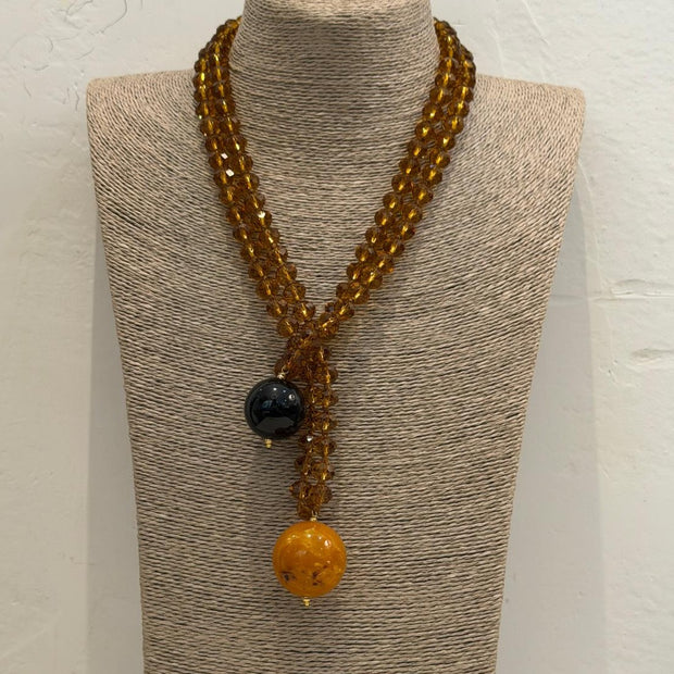 COLLAR SPHERA DORADO BOLAS AMBAR Y NEGRO