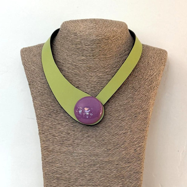 COLLAR CUERO Y CERÁMICA LIMA