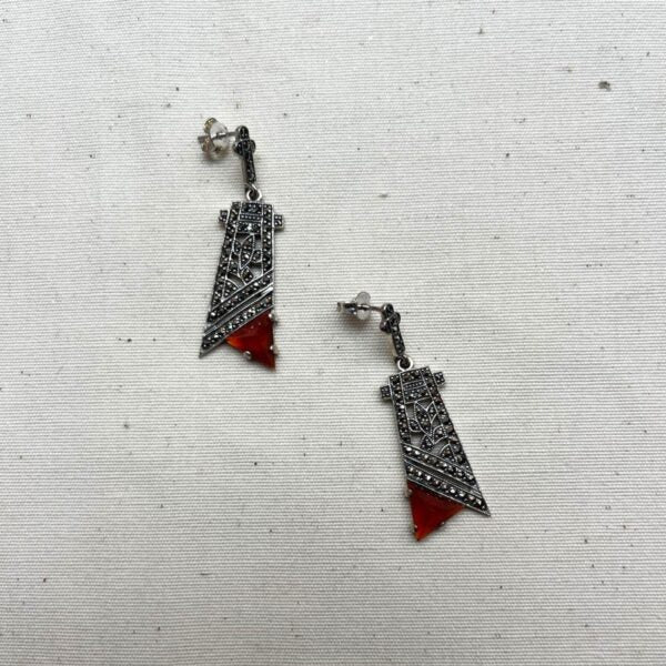PENDIENTES METRO CORNALINA