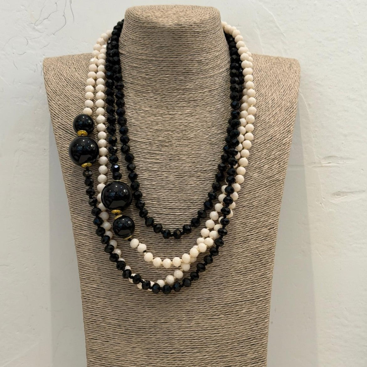 LONG TURQUOISE BEAD NECKLACE
