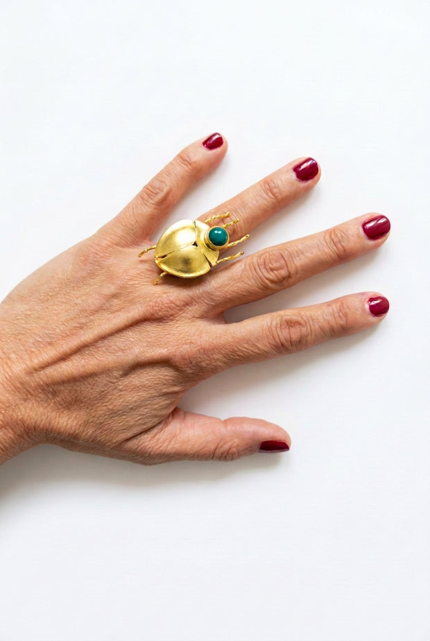 ANILLO ESCARABAJO JADE TEÑIDO VERDE