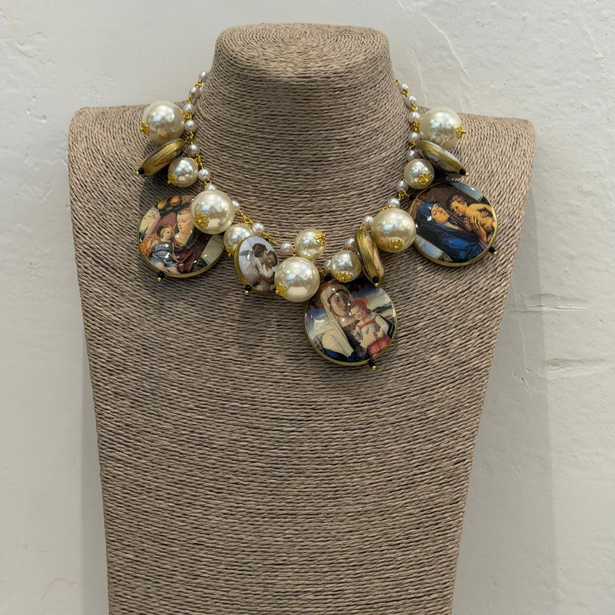COLLAR MEDALLONES MADONNE