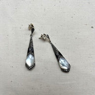 LONG MOTHER-OF-PEARL DECO EARRINGS