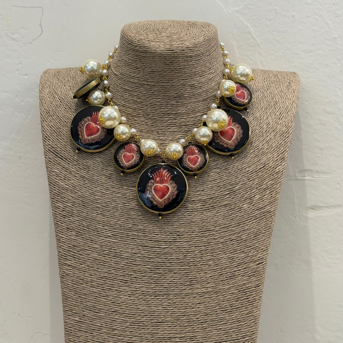 COLLAR MEDALLONES CUORI