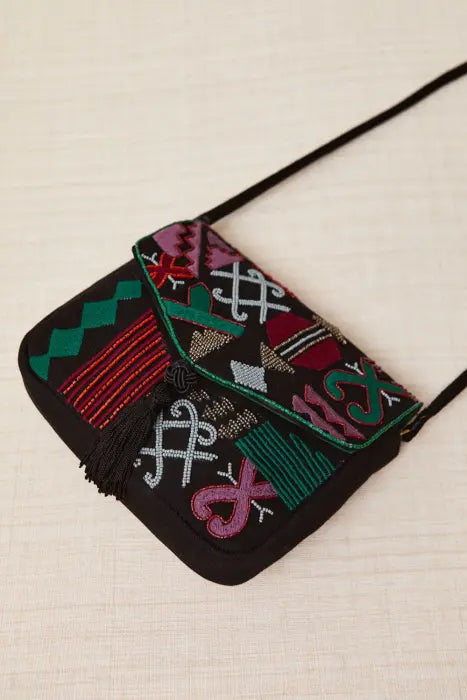 ANIMAL PRINT SHOULDER BAG