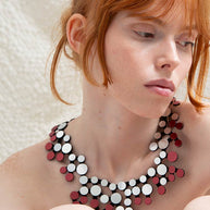 COLLAR ABSTRACTION SILVER AND BURGUNDY