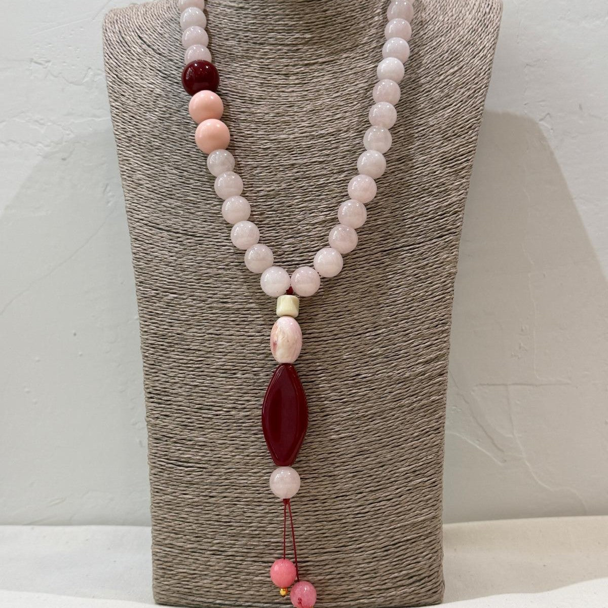 COLLAR KOMBOLOI ROSA