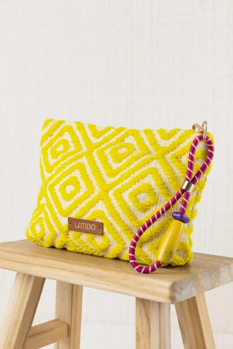 BOLSO CARTERA DE MANO AMARILLO