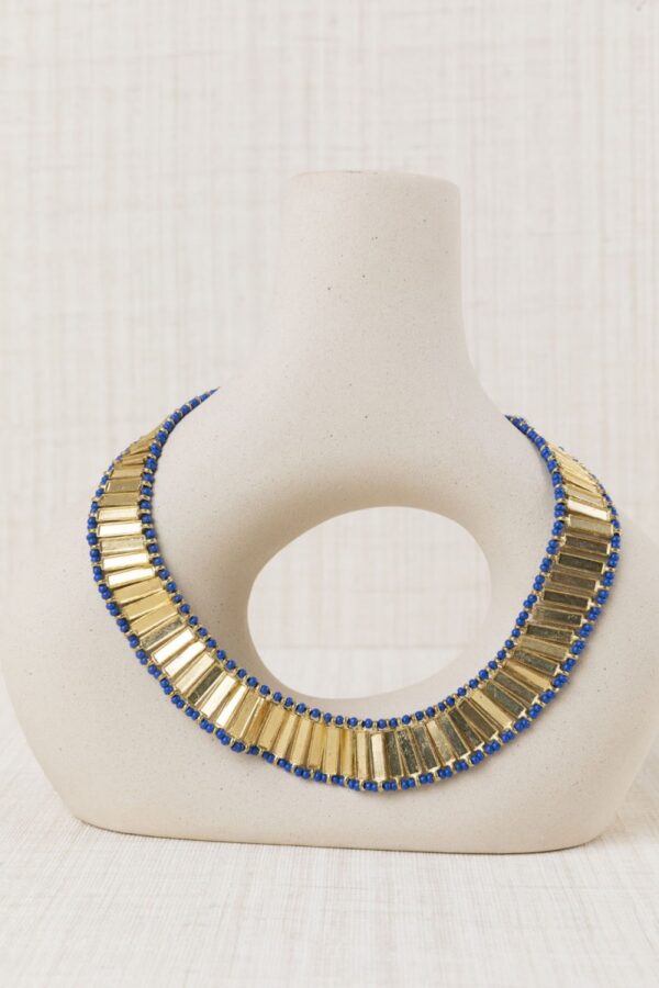 BLUE FAN CHOKER