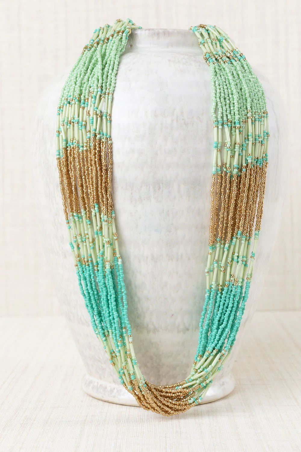 GREEN MULTI-STRAND NECKLACE
