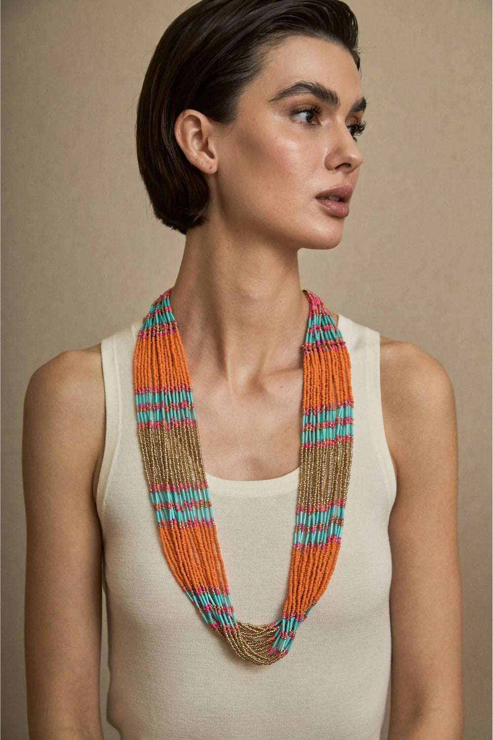 GREEN MULTI-STRAND NECKLACE