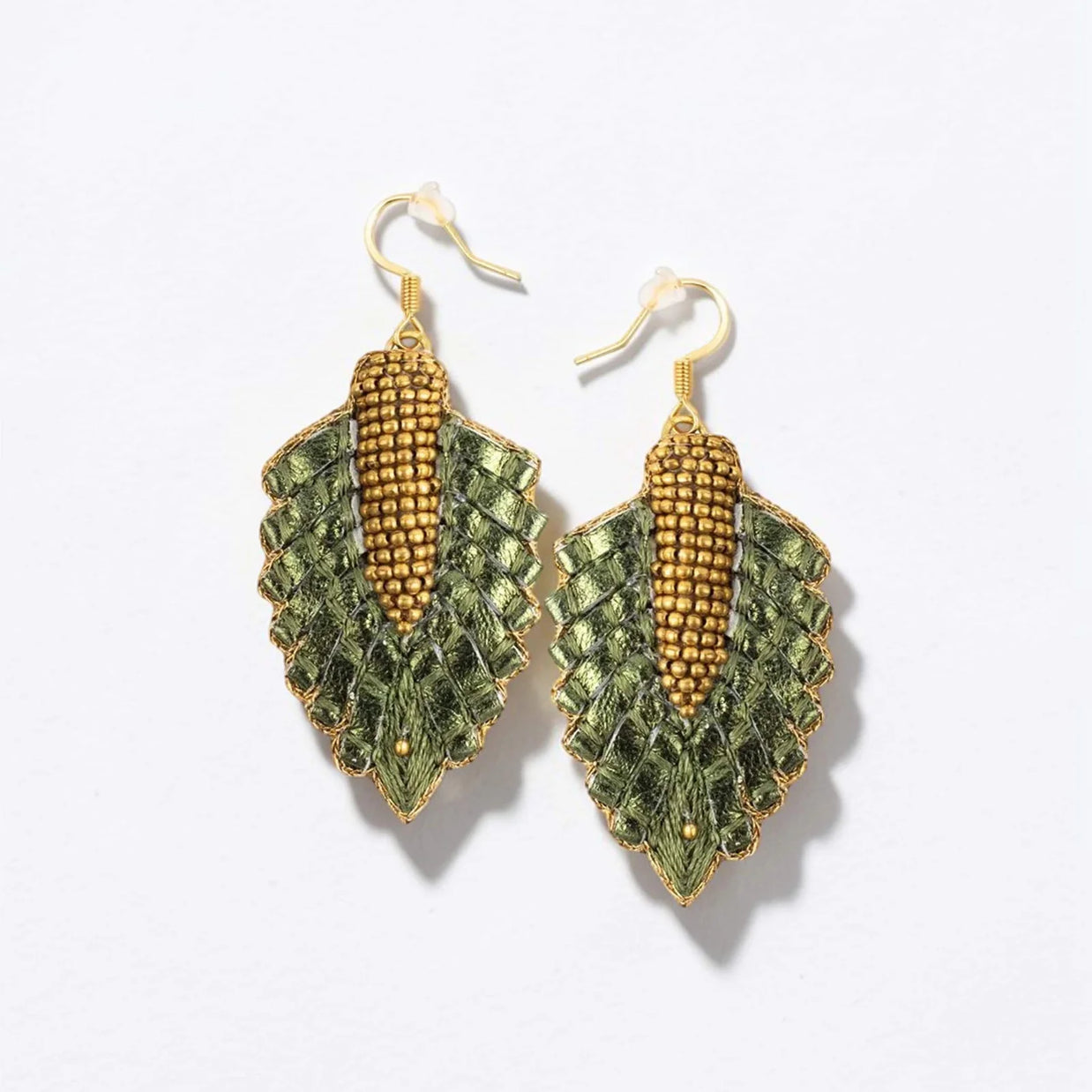 PENDIENTES BORDADOS PAIX
