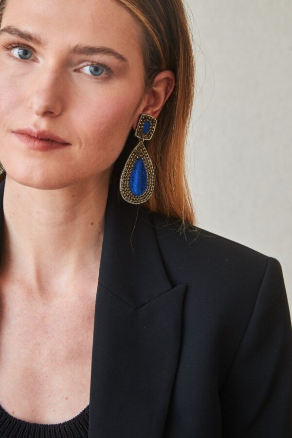 EMBROIDERED THREAD EARRINGS