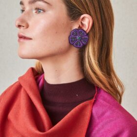 PENDIENTES FLOR BORDADA