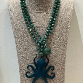 COLLAR PULPO VERDE