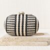 BOLSO CLUTCH RAFIA OVAL BOTON CRUDO