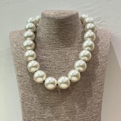COLLAR PERLONA SENCILLA